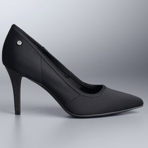 Simply Vera Vera Wang black heels